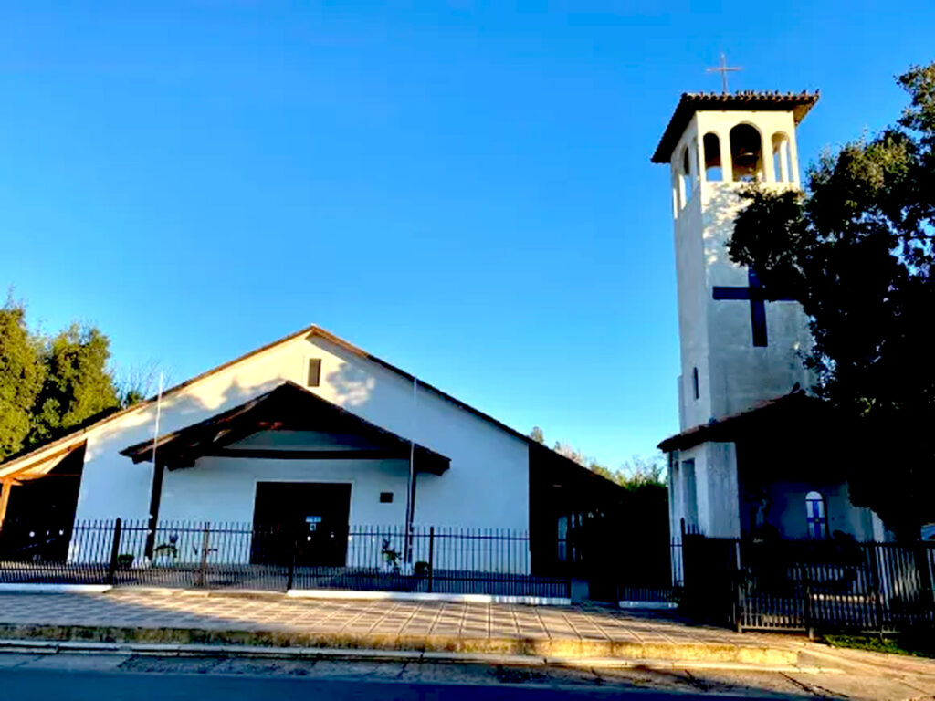 Templo actual Parroquia Litueche